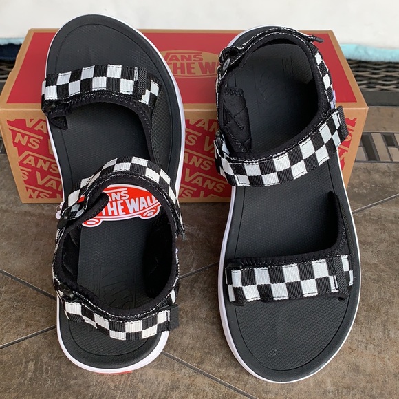 vans checkerboard tri lock